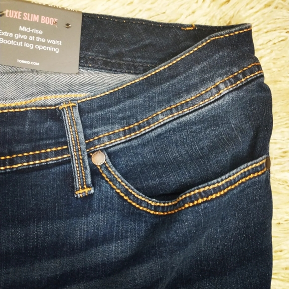 Torrid Luxe Slim Boot Jeans 22R - Picture 4 of 10